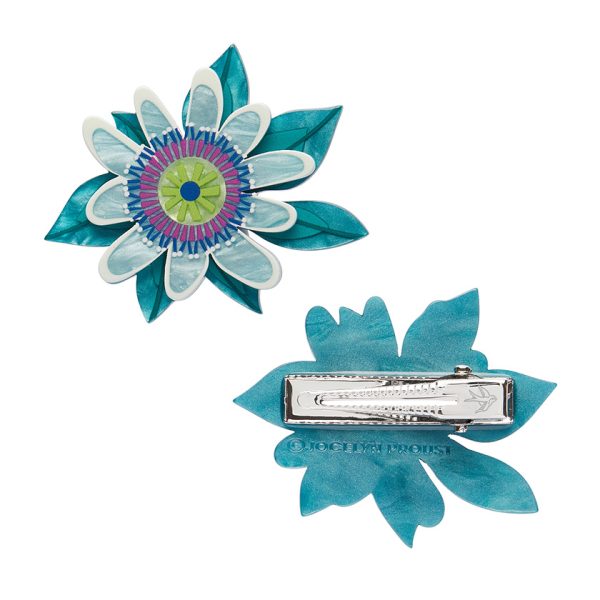 Passionate Petals hair clips(2025) - Image 3