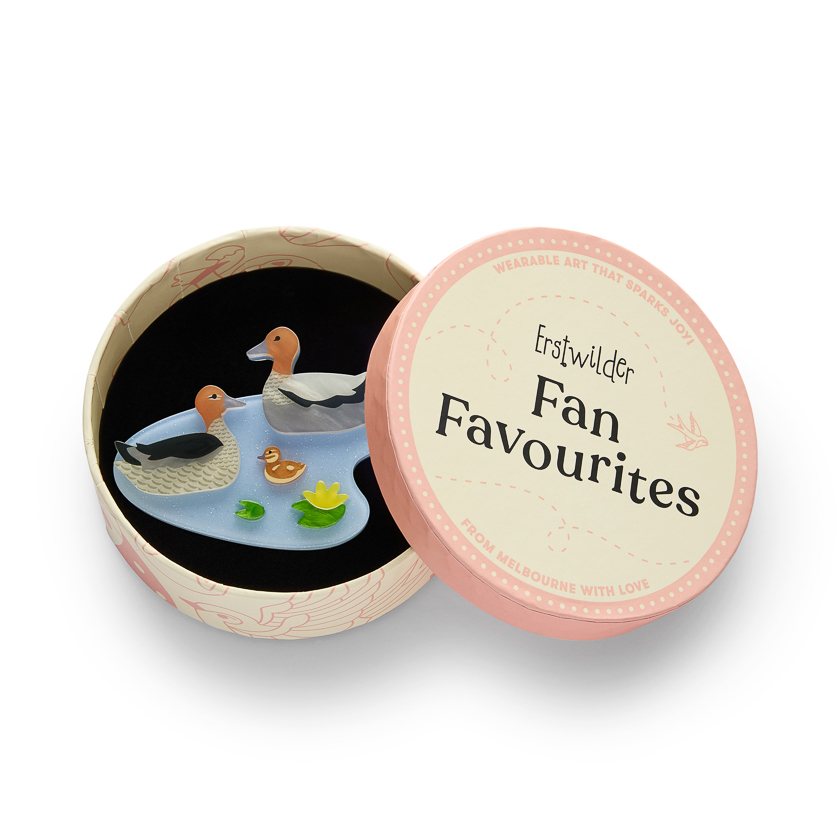 Ducks and Drakes brooch 2026 - Image 4