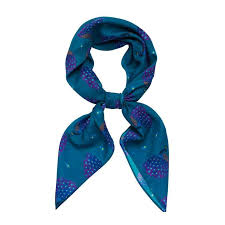 Le Peacock Royale 2020 headscarf 70 x 70cm