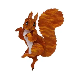 Squirrel Nutkin 2020 (old style clasp has tarnish)